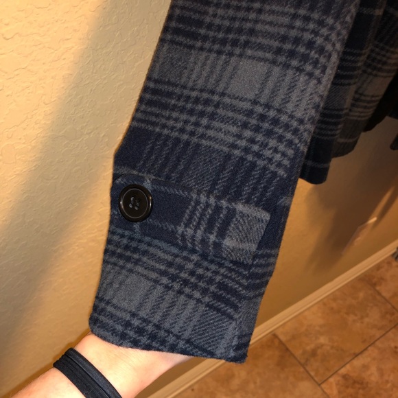 AmiSanzuri pea coat - Picture 5 of 8